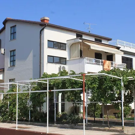 With A Parking Space - 7172 Apartament Umag